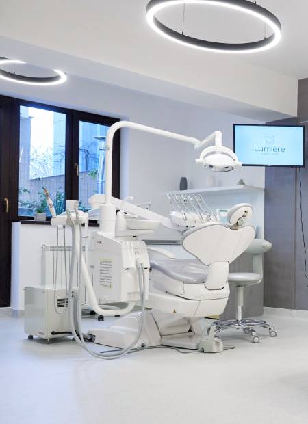 instrumente clinica Lumiere Dental